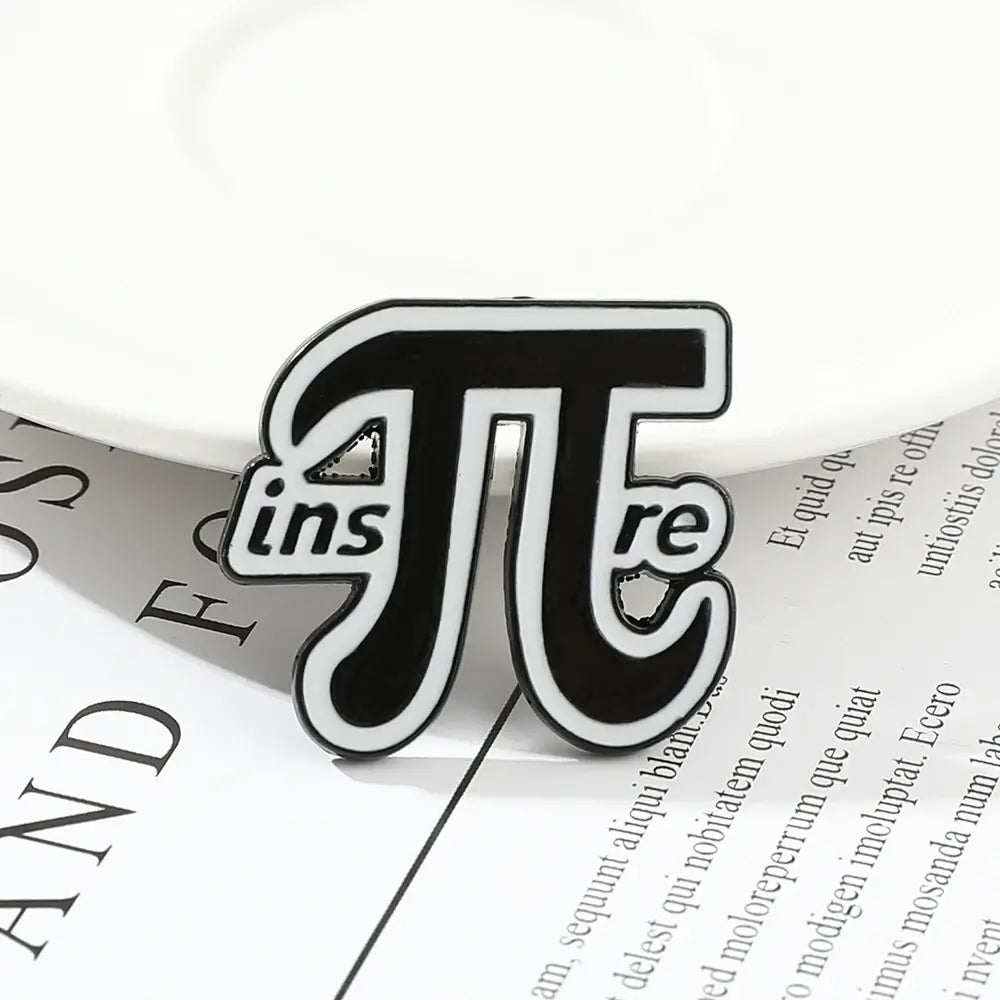 Pi Brooch Metal Enamel Badge Pin Simple Black White Mathematical Symbol Letters Lapel Pin Jewelry Gift for Teacher Student